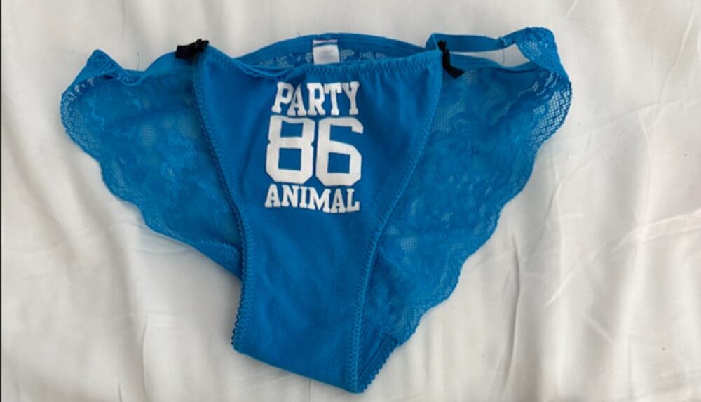 NWOT VS PINK Lace Back String Bikini Party 86 Animal Blue XS 2011